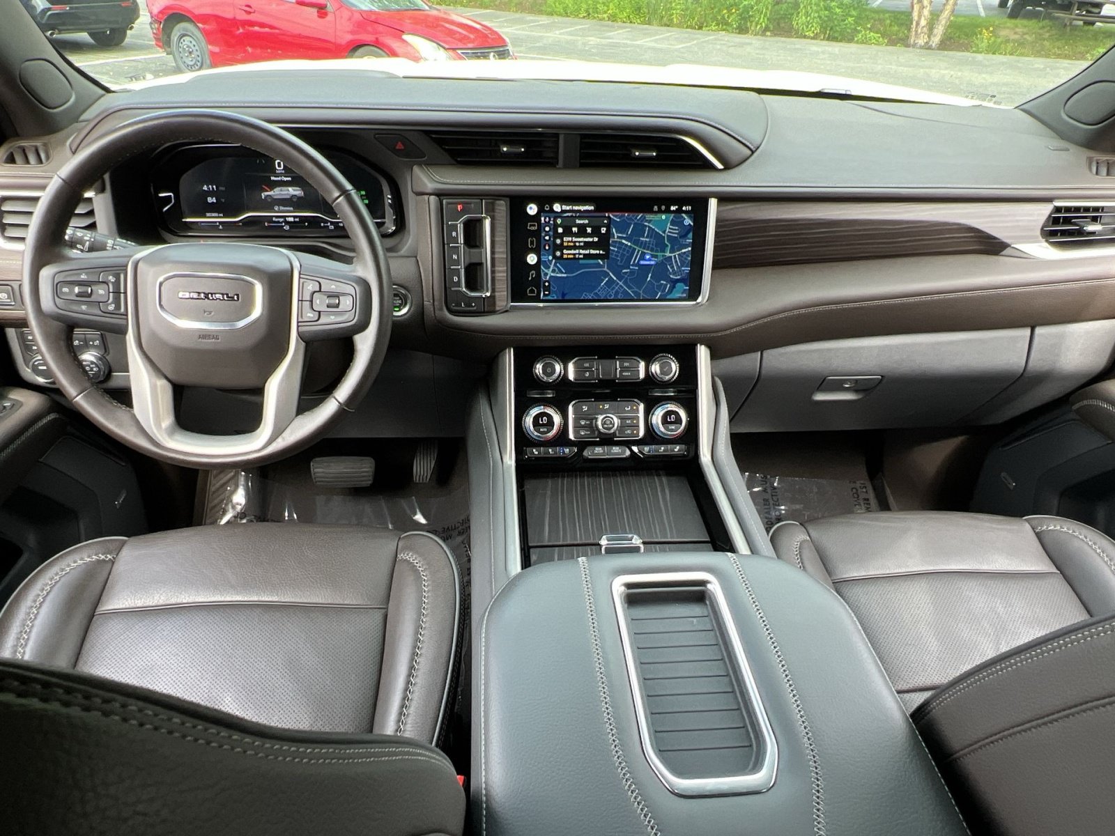 Used 2022 GMC Yukon XL Denali AWD/4WD image 22