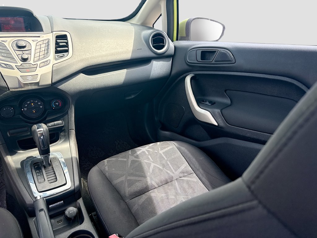 Used 2011 Ford Fiesta SE w/ 201A Rapid Spec Order Code FWD image 21