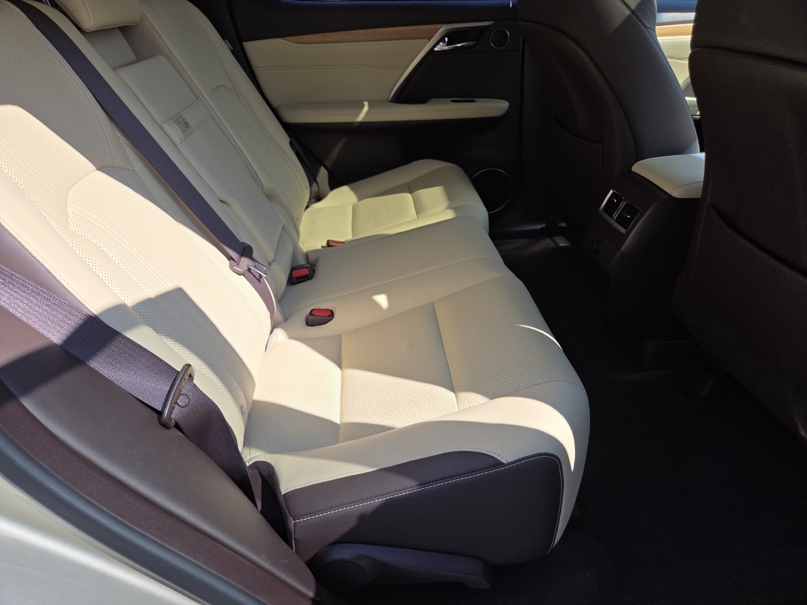 Used 2019 Lexus RX 350 AWD w/ Navigation Package image 29