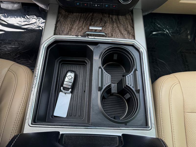 Used 2017 Ford F250 Lariat w/ Lariat Ultimate Package AWD/4WD image 35