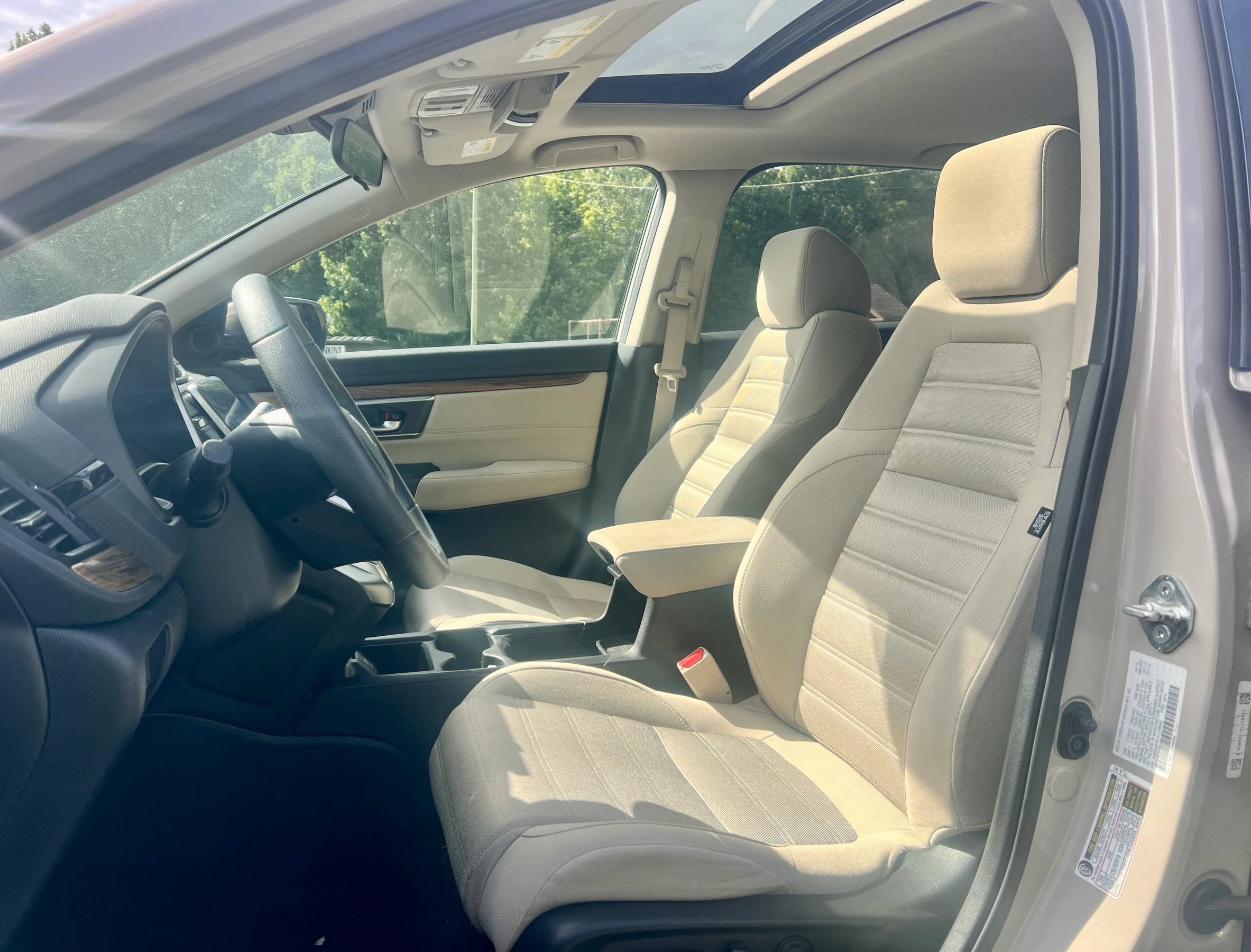 Used 2019 Honda CR-V EX image 2