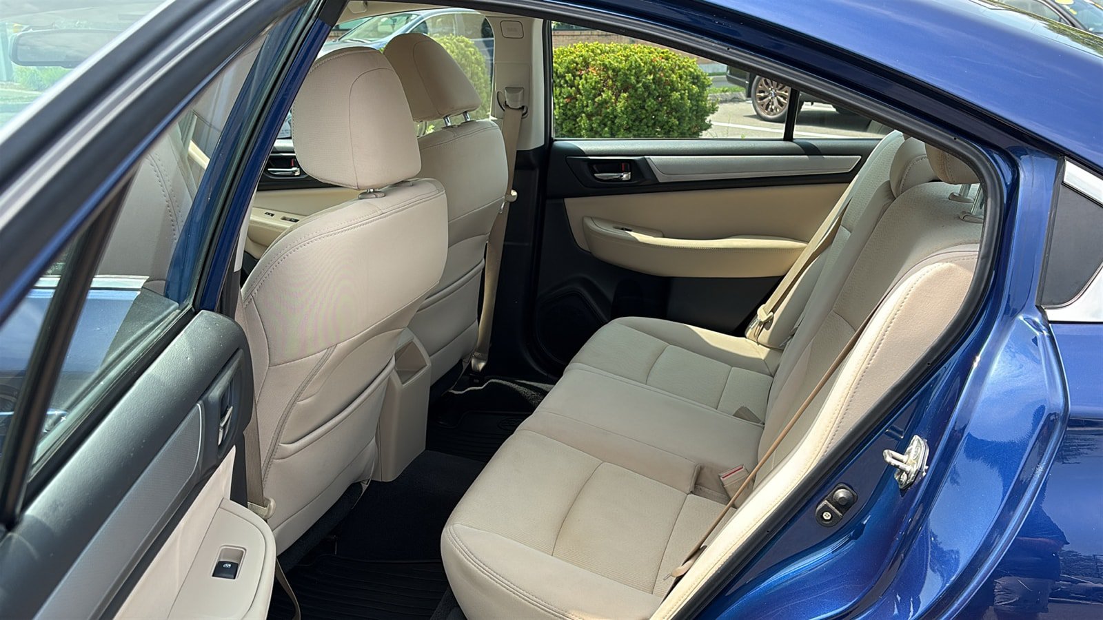 Used 2016 Subaru Legacy 2.5i Premium AWD/4WD image 20