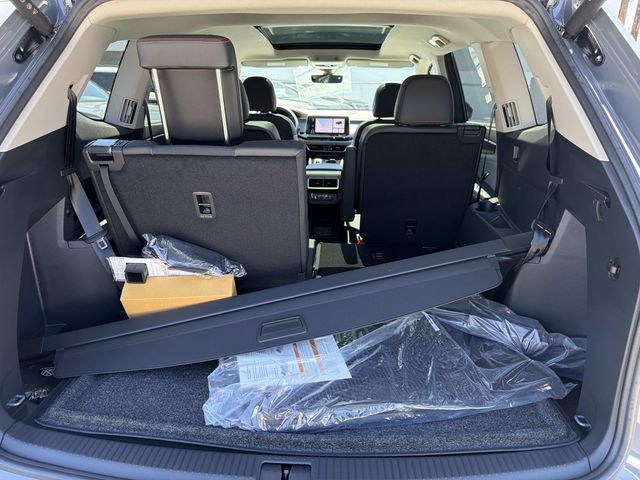 New 2026 Volkswagen Atlas Peak Edition AWD/4WD image 5