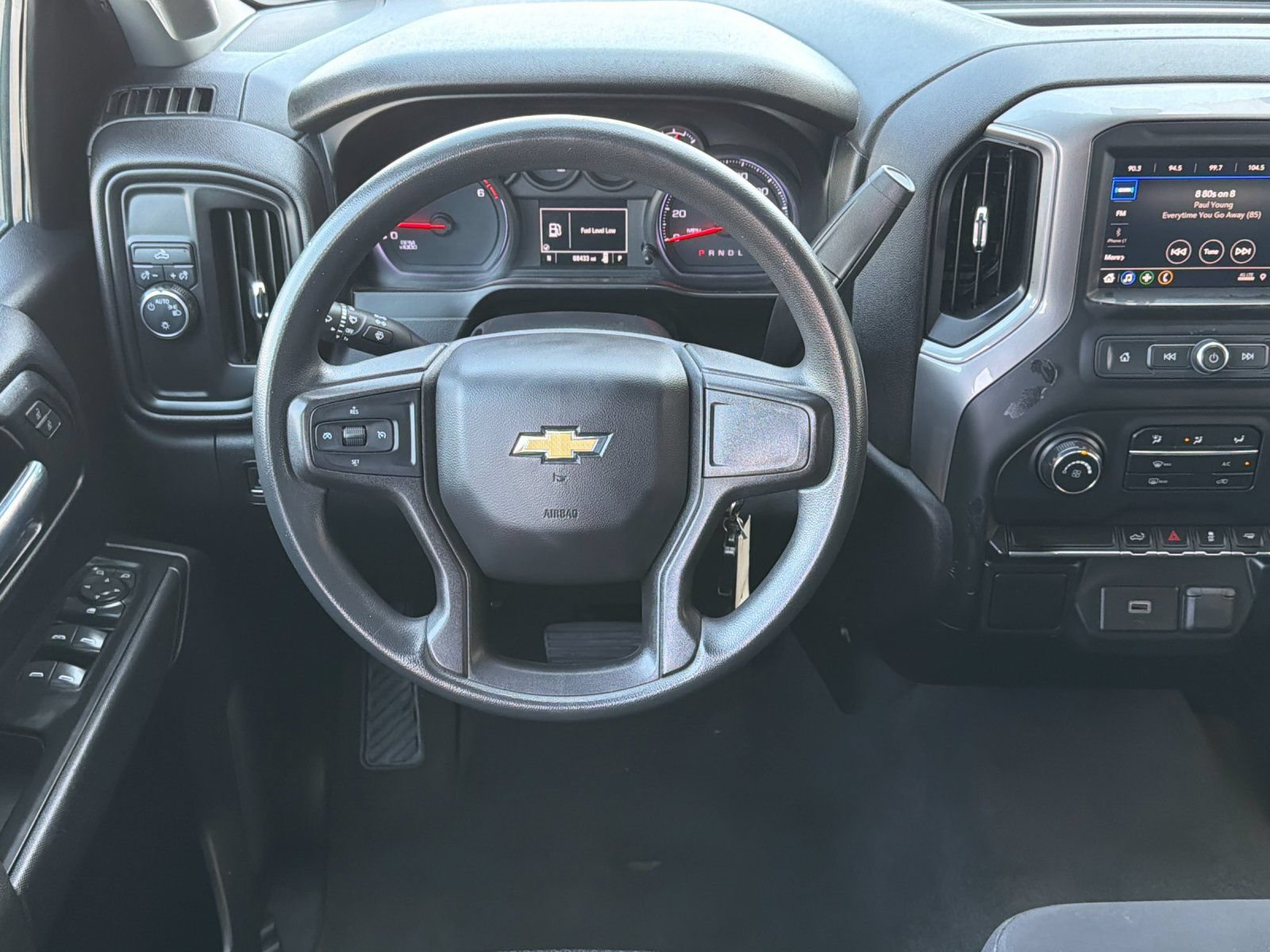 Used 2020 Chevrolet Silverado 1500 Custom w/ Custom Value Package RWD image 15
