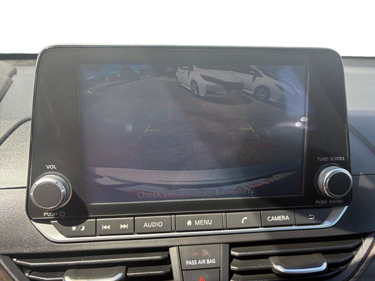 Used 2024 Nissan Altima 2.5 SV FWD image 20