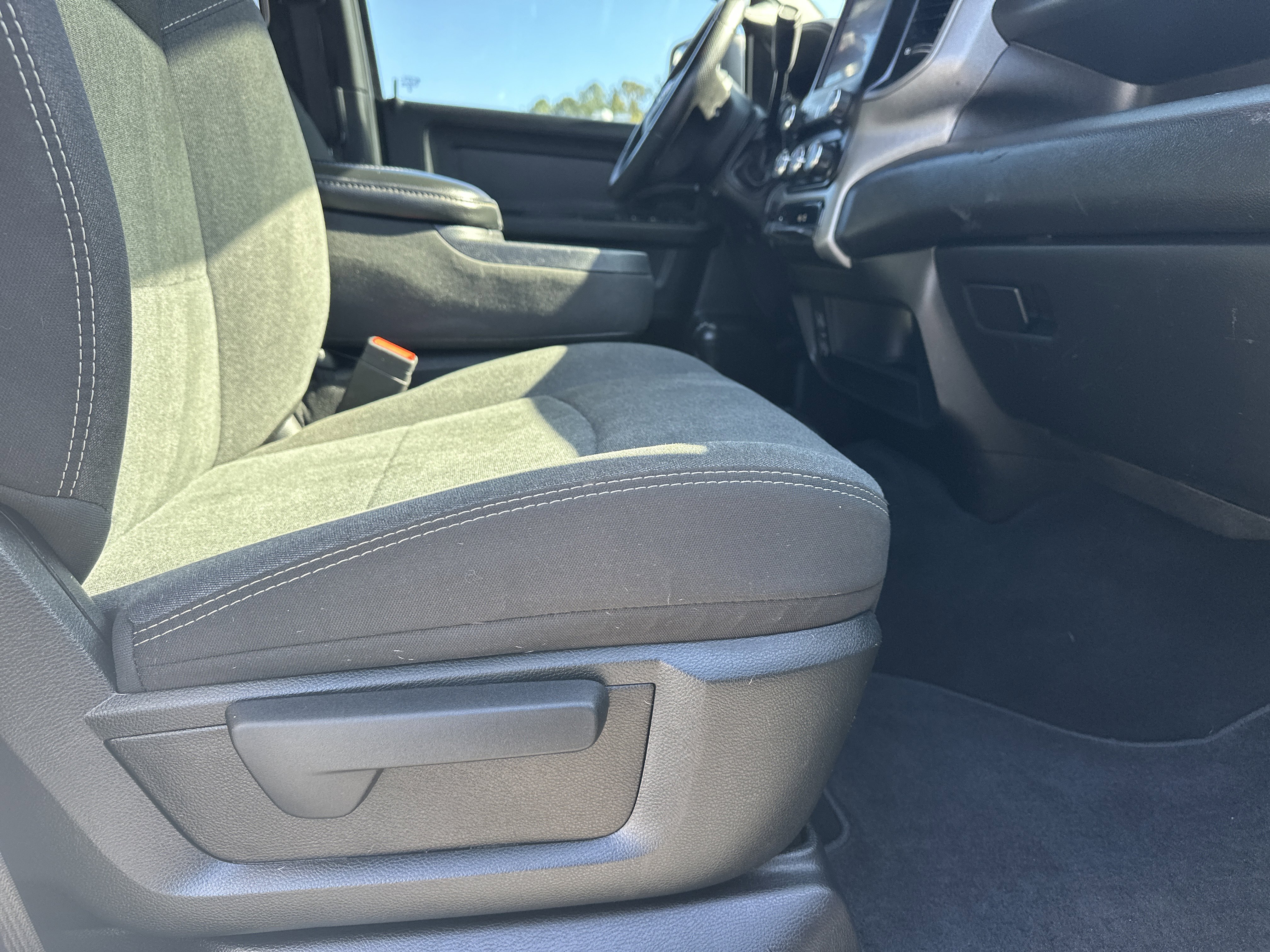 Used 2024 RAM 3500 Tradesman w/ Cold Weather Group image 15