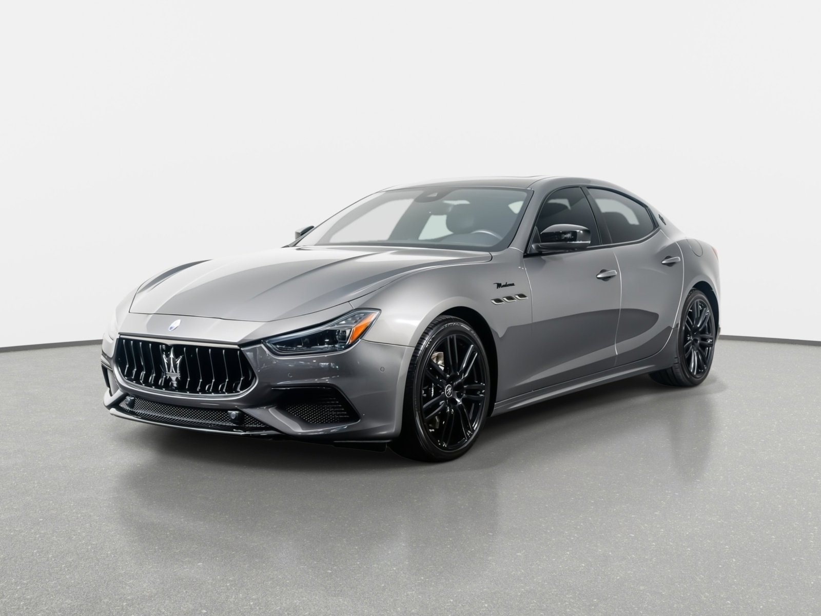 Used 2023 Maserati Ghibli Modena Q4 AWD/4WD image 18