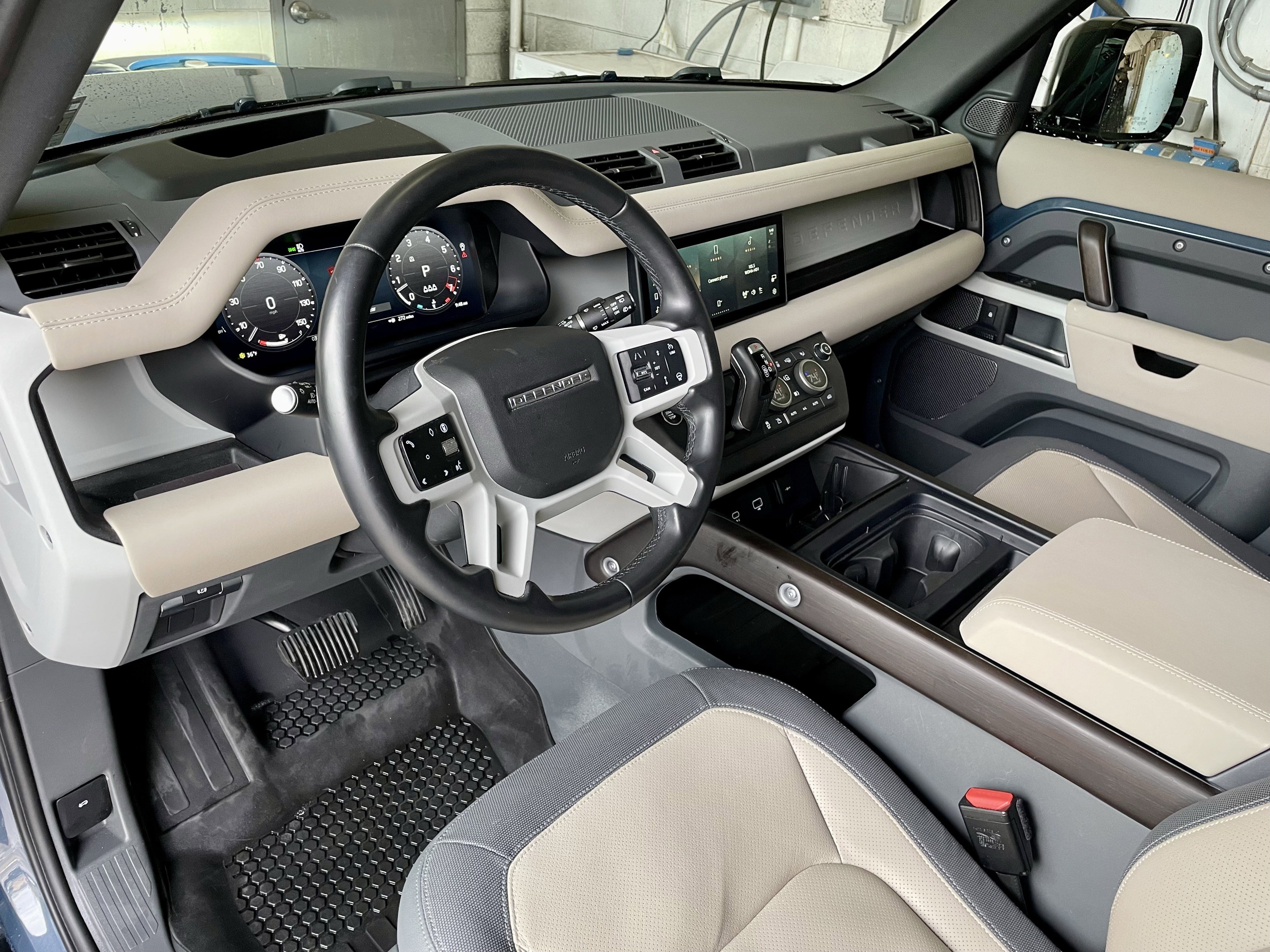 Certified 2024 Land Rover Defender 110 X-Dynamic SE image 13