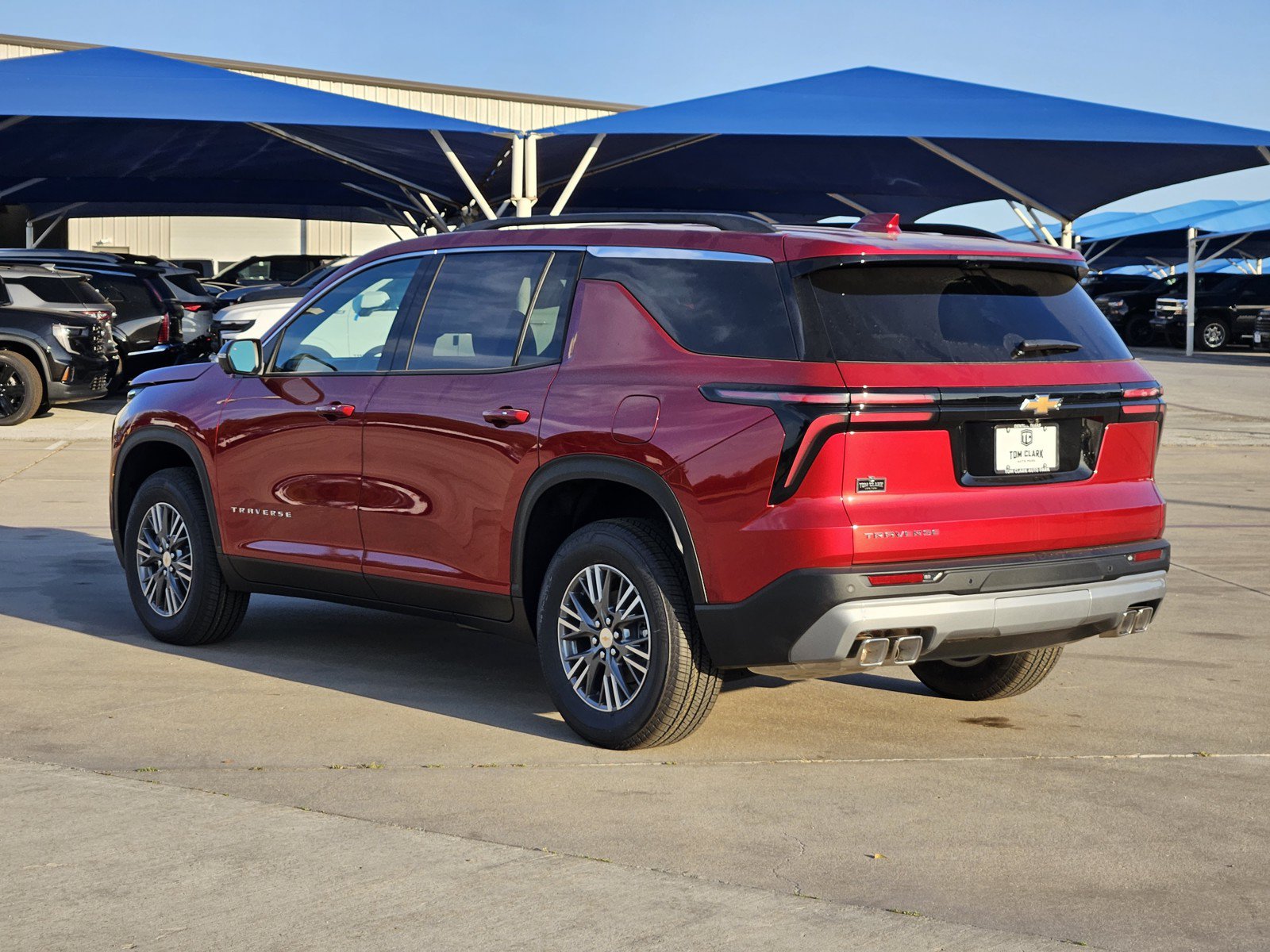 New 2027 Chevrolet Traverse LT w/ Driver Confidence Package FWD image 3
