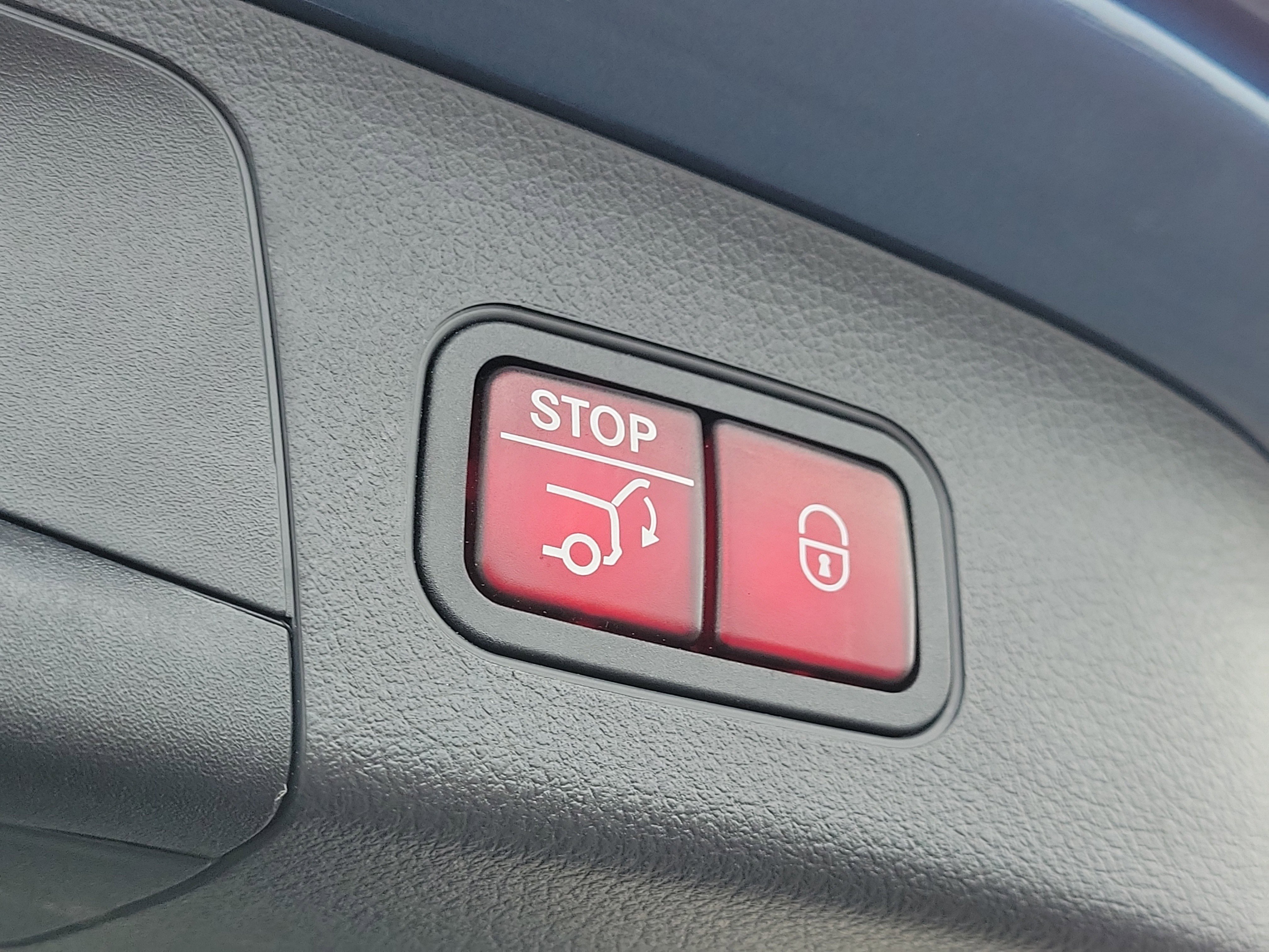 Used 2023 Mercedes-Benz GLA 250 GLA 250 image 9