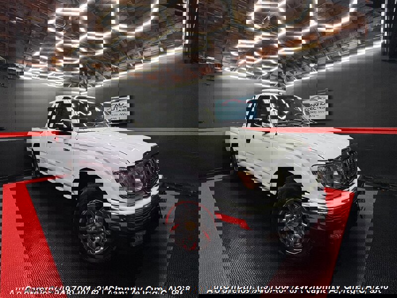 Used 2001 Toyota Tacoma 2WD Xtracab