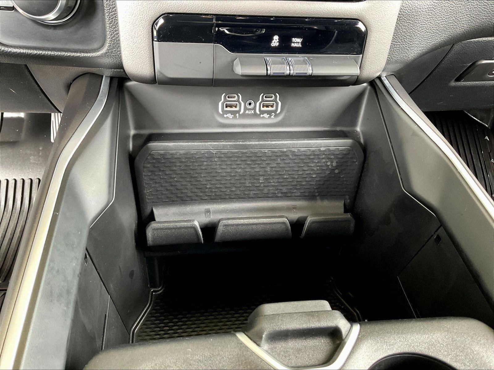 Used 2022 RAM 1500 Big Horn AWD/4WD image 16