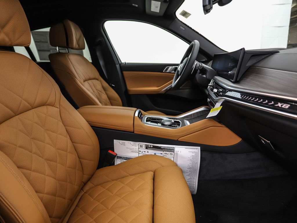 New 2026 BMW X6 xDrive40i w/ Climate Comfort Package image 30