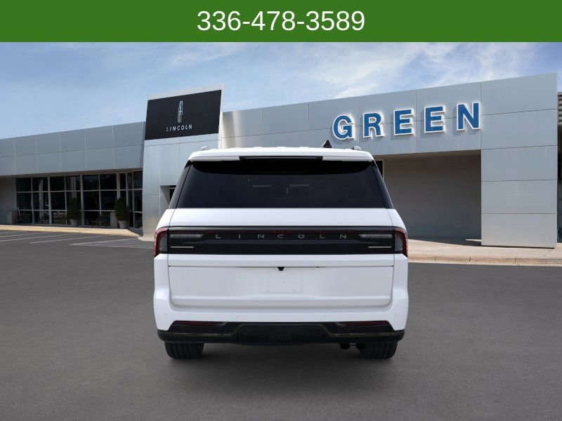 New 2026 Lincoln Navigator L Reserve w/ Jet Appearance Package AWD/4WD image 5