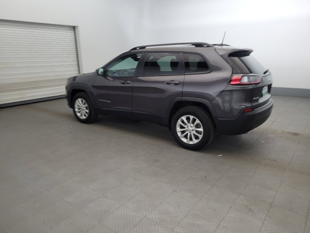Used 2022 Jeep Cherokee Latitude Lux w/ Sun & Sound Group AWD/4WD image 3
