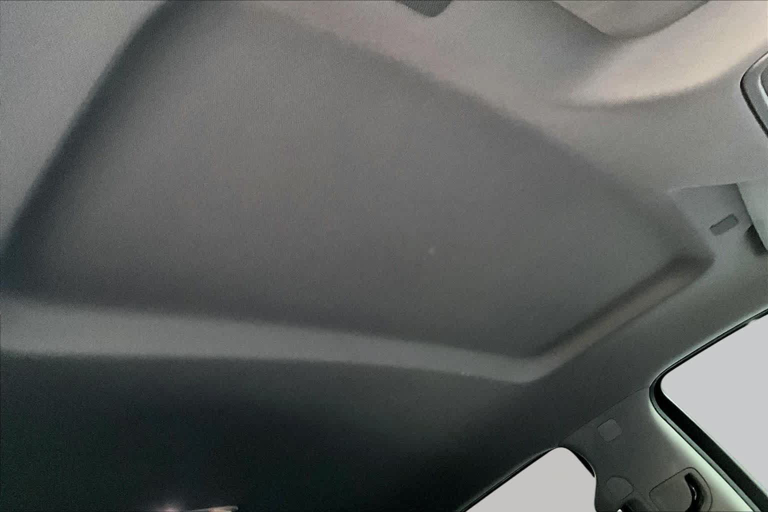 Used 2019 Chevrolet Silverado 1500 LT w/ Texas Edition RWD image 14