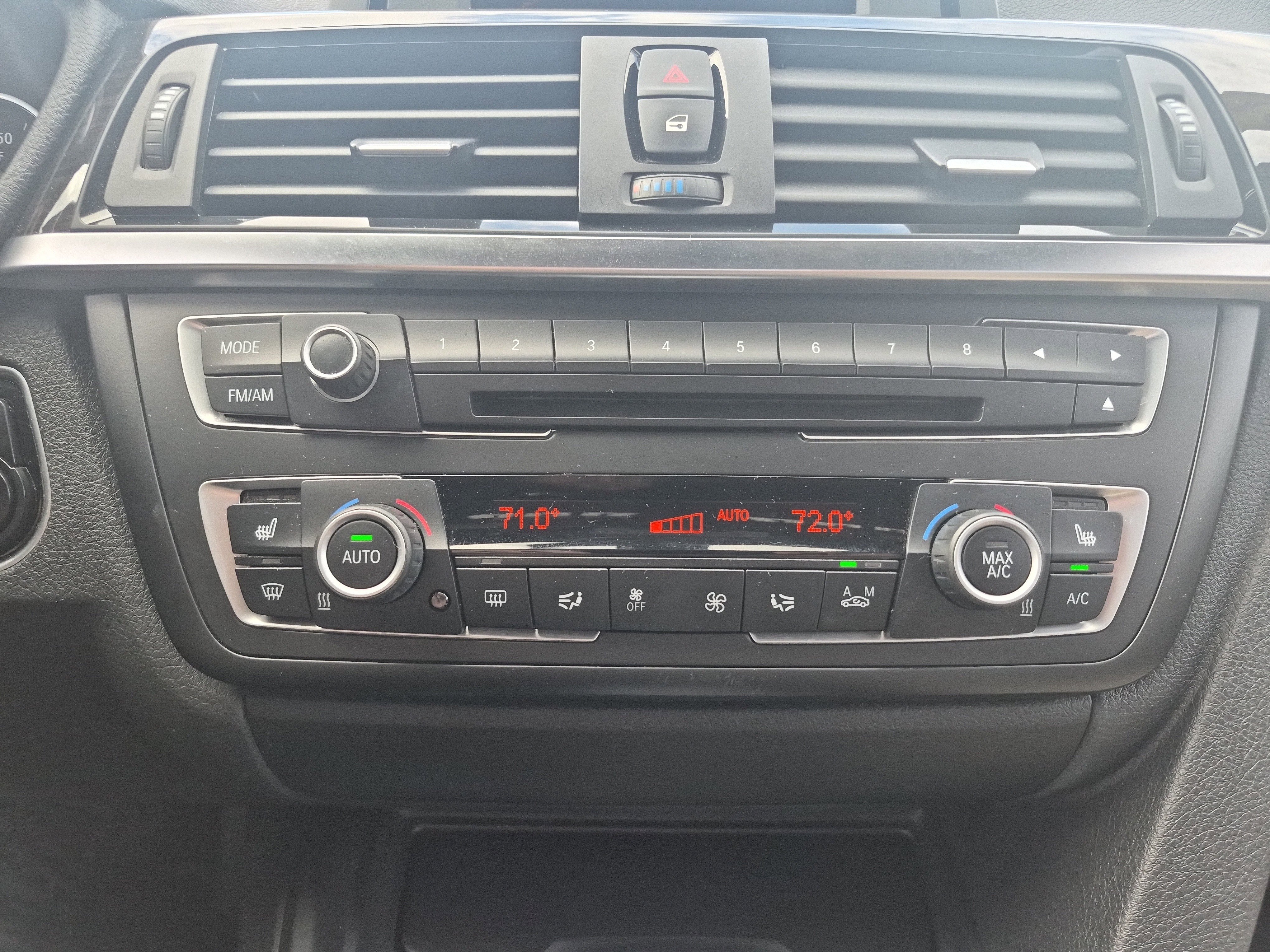 Used 2014 BMW 328i Sedan RWD image 29