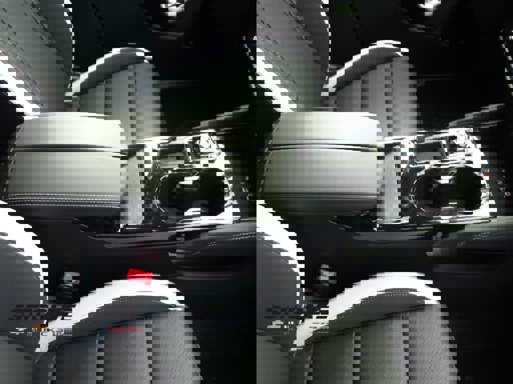 New 2026 Buick Envision Sport Touring image 18