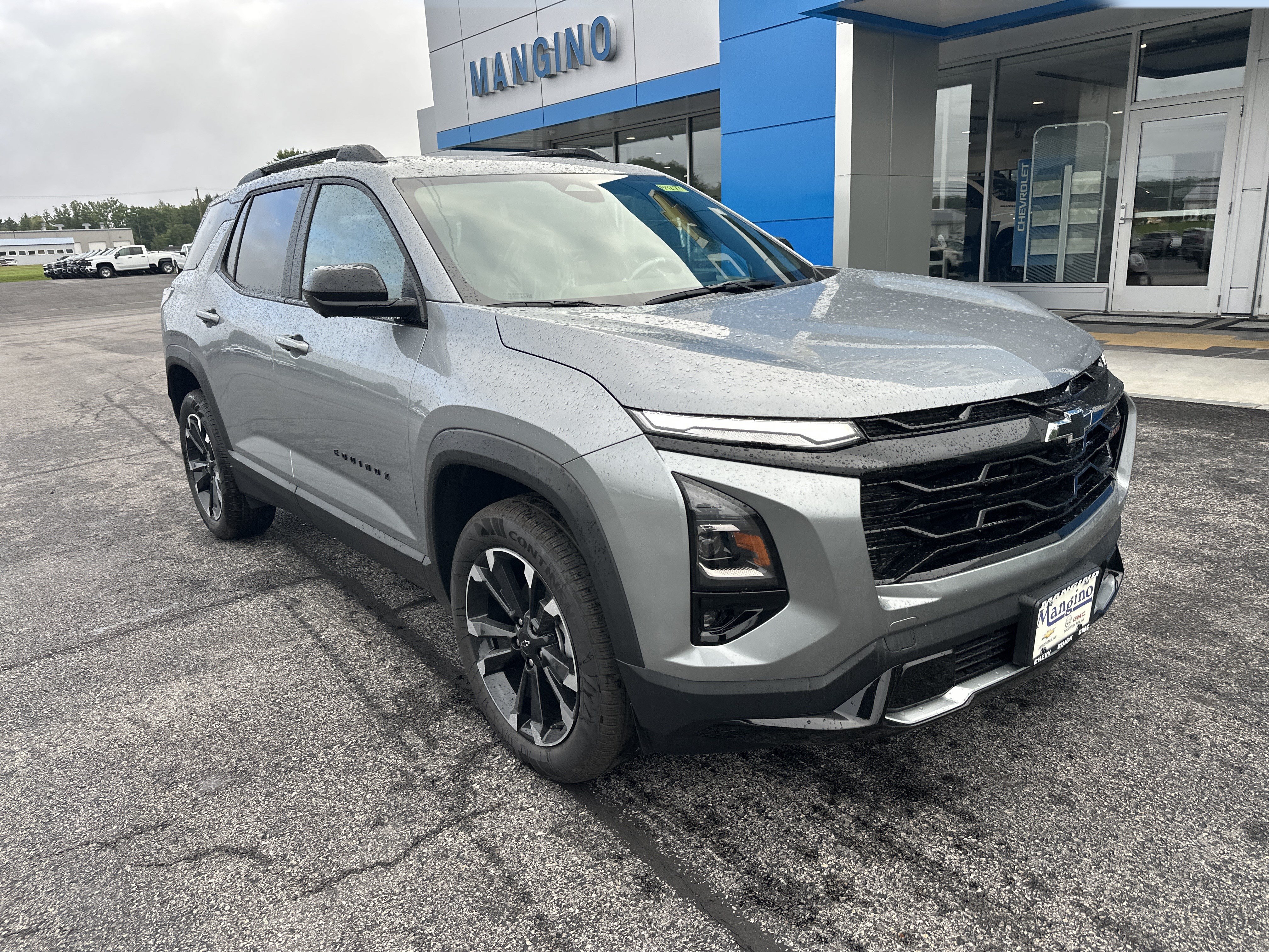 New 2027 Chevrolet Equinox RS w/ Safety and Technology Package AWD/4WD image 2