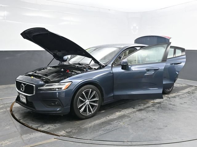 Used 2021 Volvo S60 T6 Momentum AWD/4WD image 47