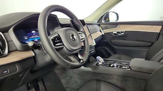 New 2026 Volvo XC90 B6 Plus w/ Protection Package AWD/4WD image 12