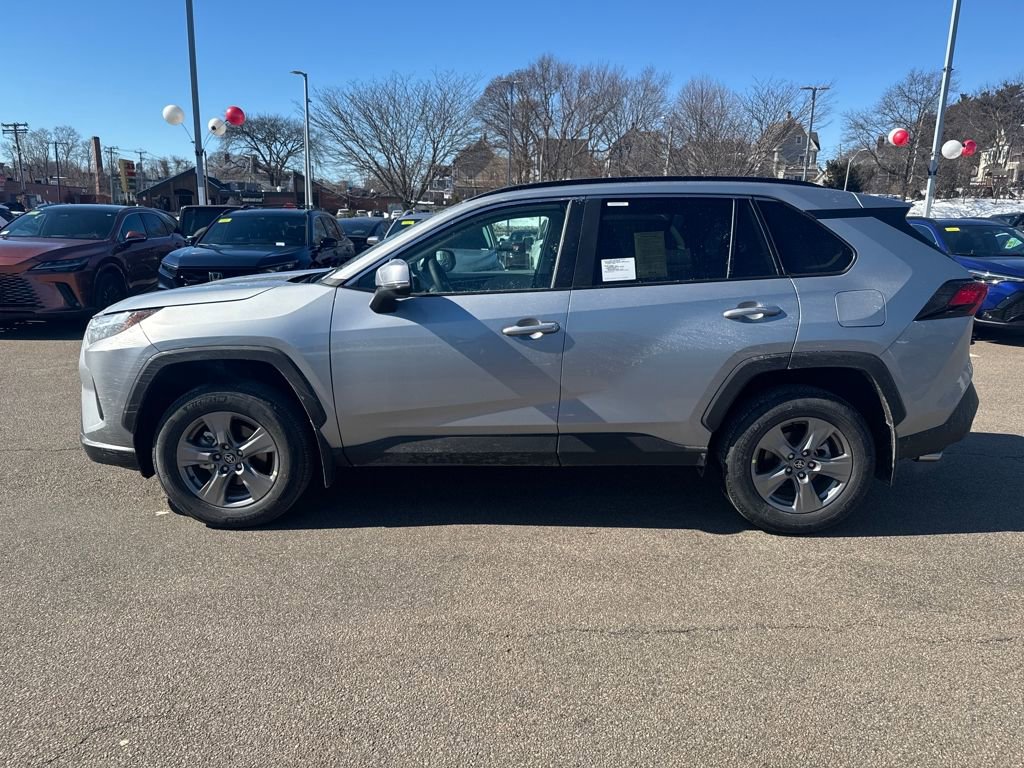 New 2025 Toyota RAV4 XLE image 4