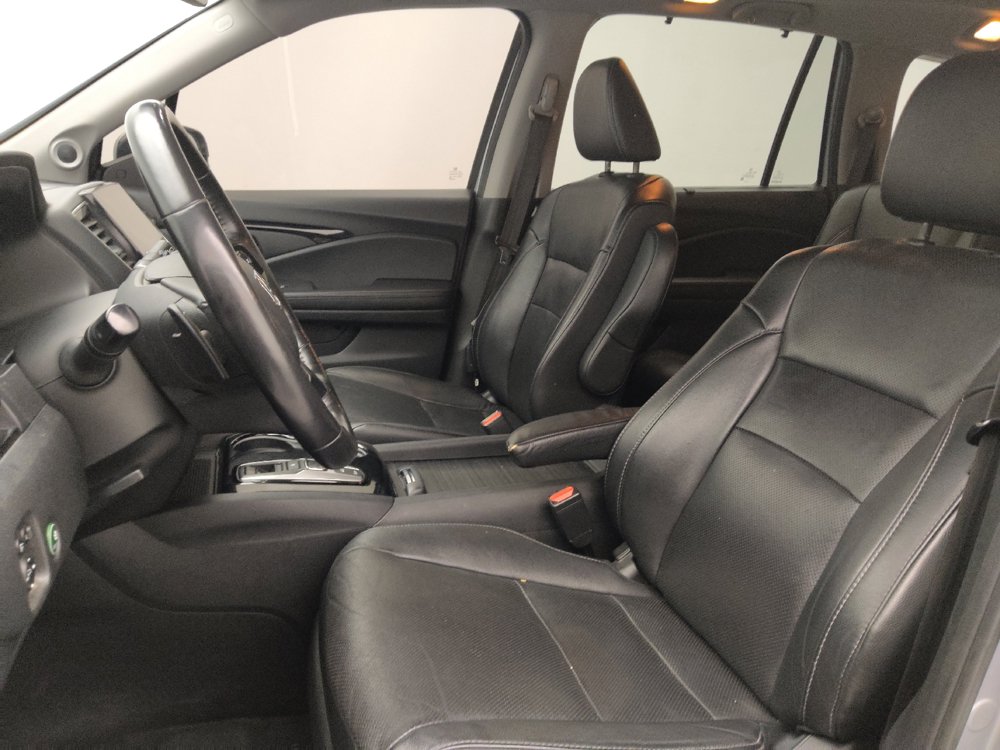 Used 2019 Honda Pilot Elite image 17