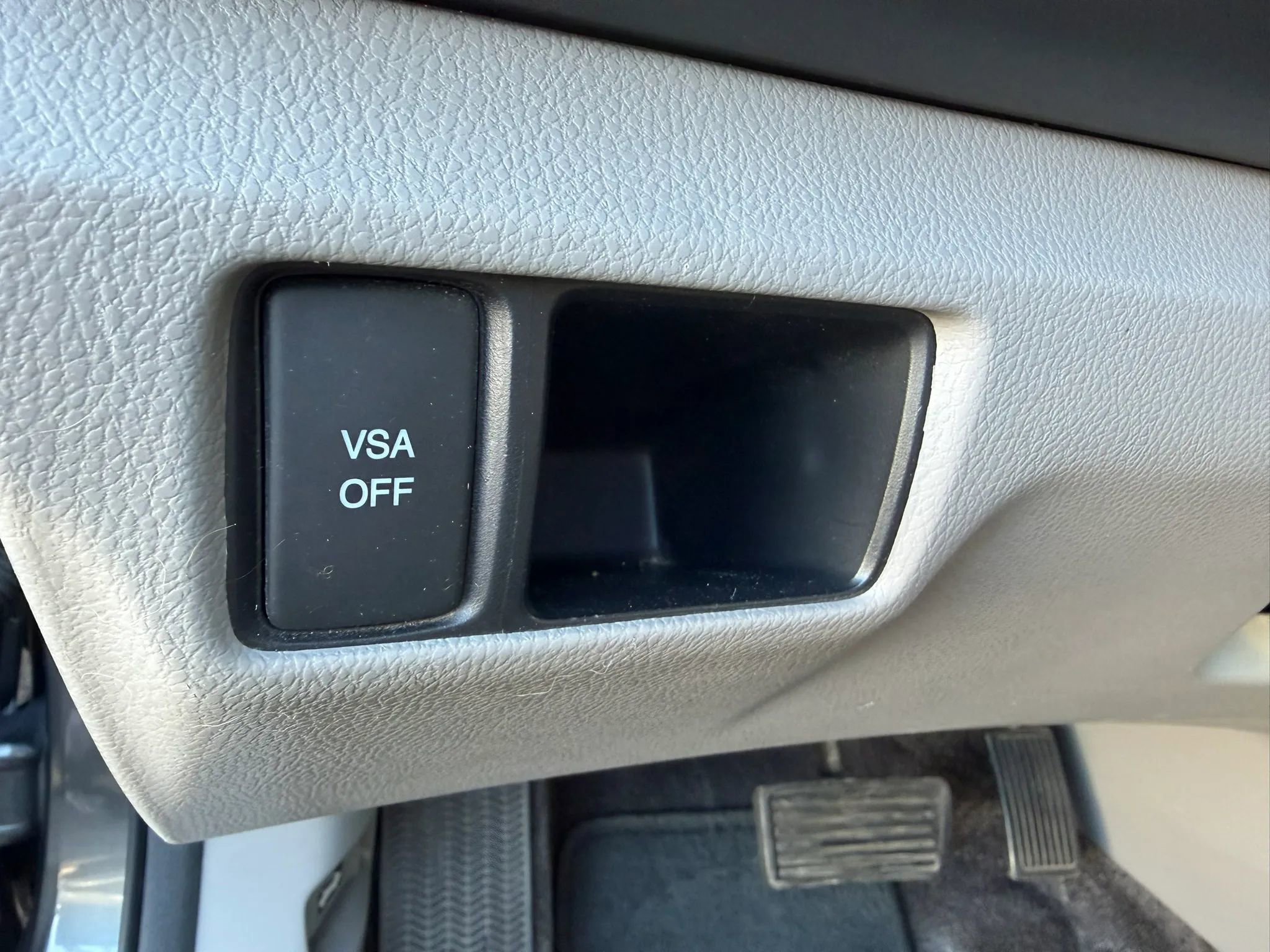 Used 2010 Honda Accord LX-P image 17