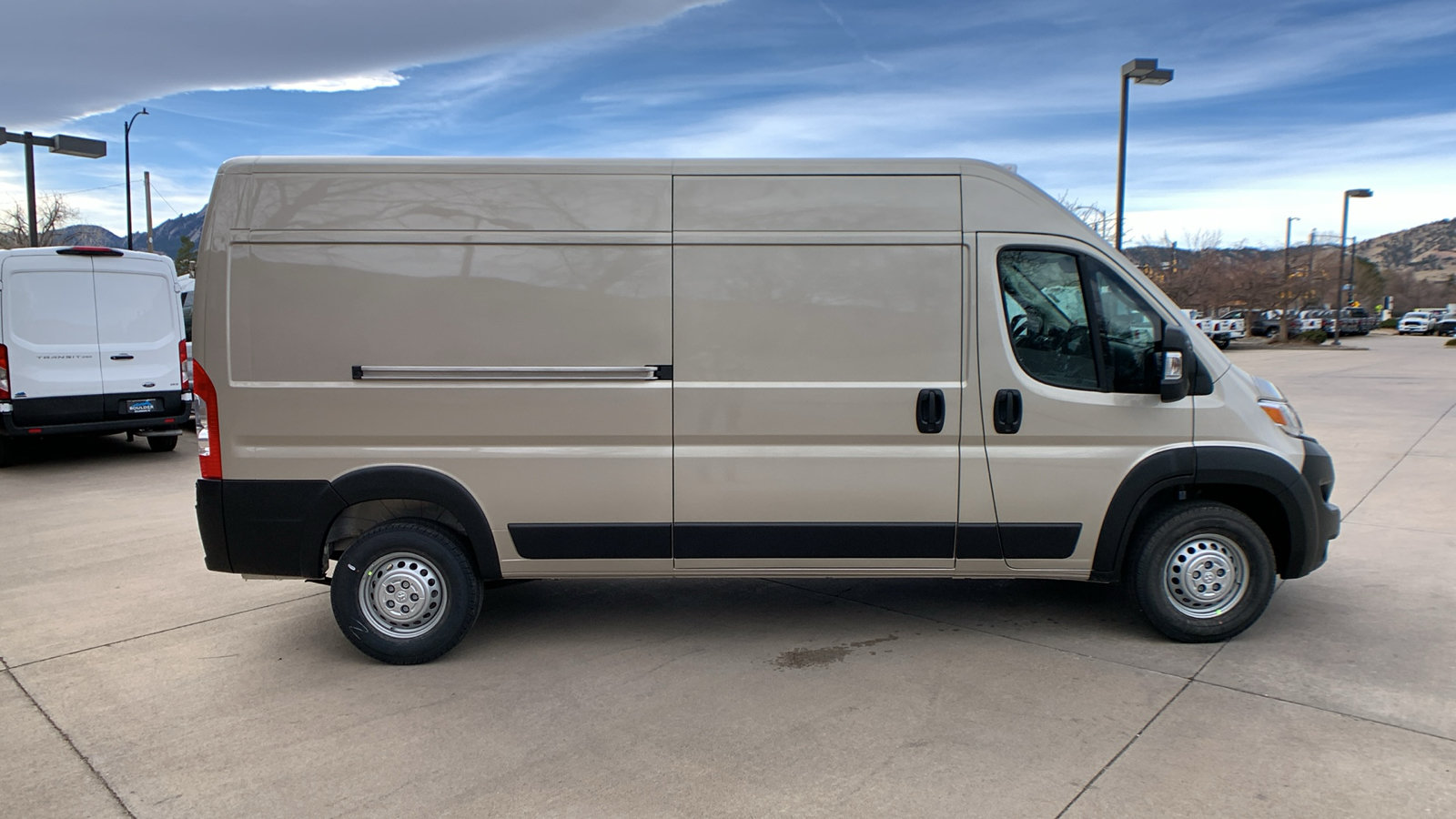 New 2026 RAM ProMaster 2500 w/ Premium Convenience Group FWD image 6