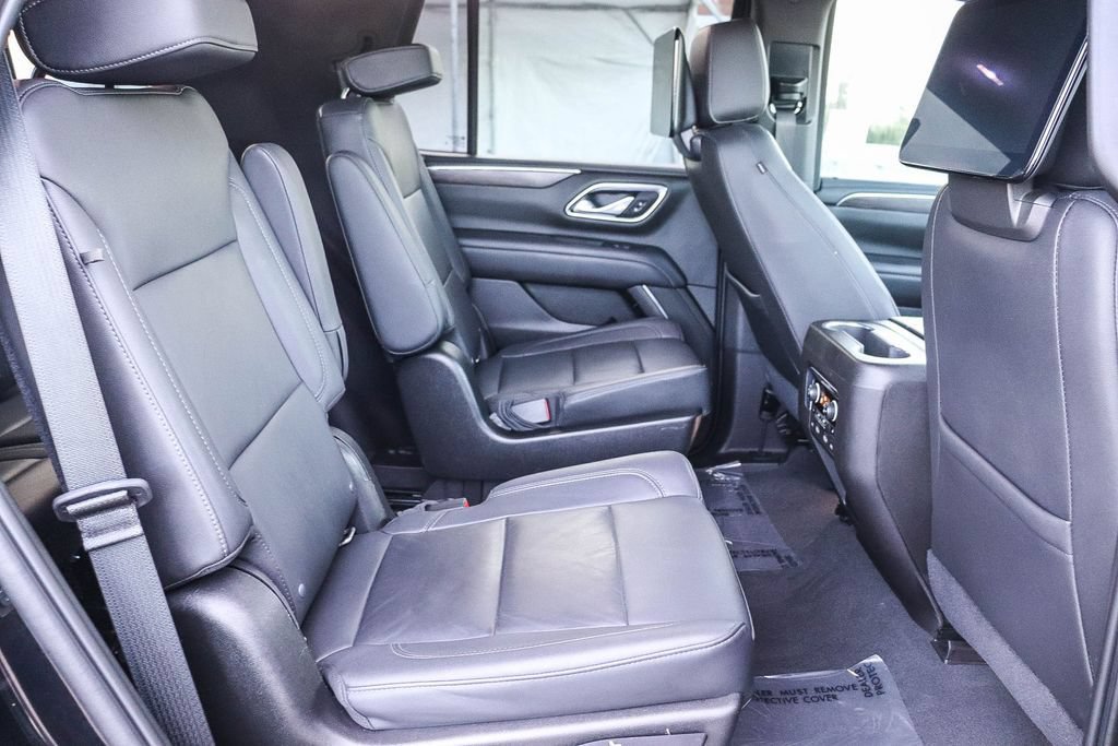 Used 2021 Chevrolet Tahoe Z71 w/ Z71 Signature Package AWD/4WD image 19