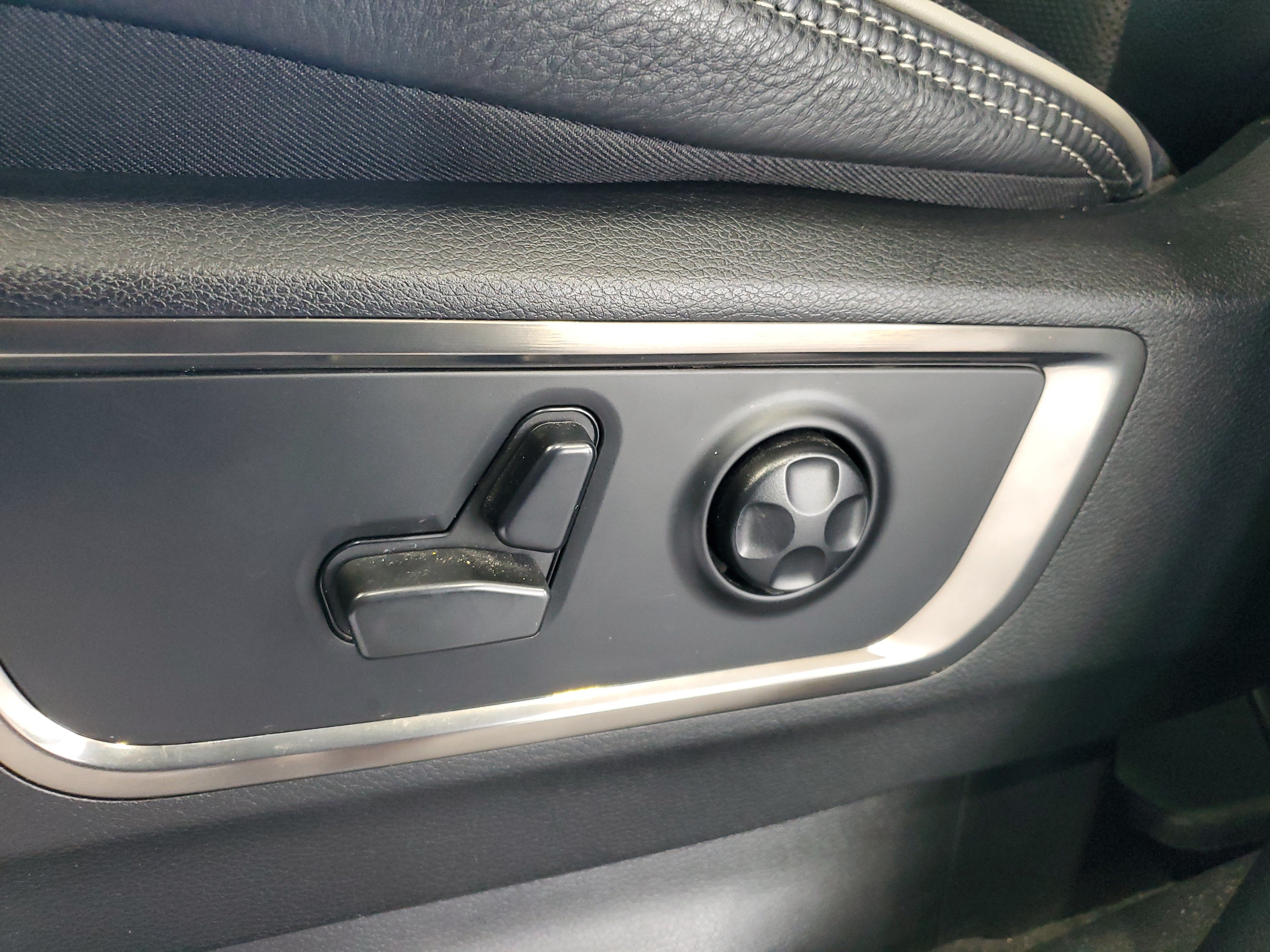 Certified 2021 RAM 1500 Limited w/ Night Edition RWD image 19