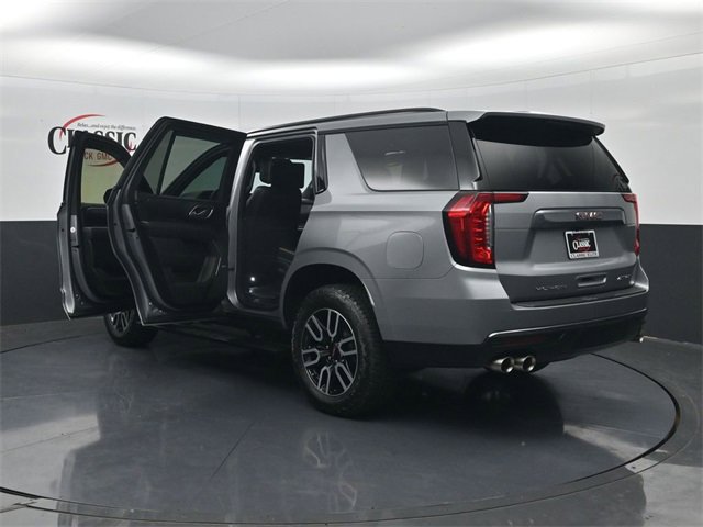 Used 2024 GMC Yukon AT4 w/ AT4 Premium Package image 34