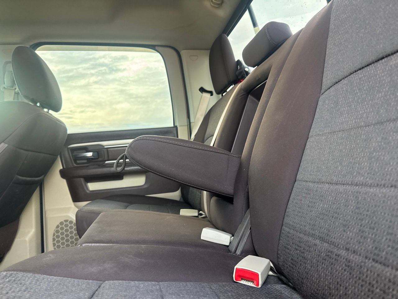 Used 2017 RAM 1500 Lone Star RWD image 34