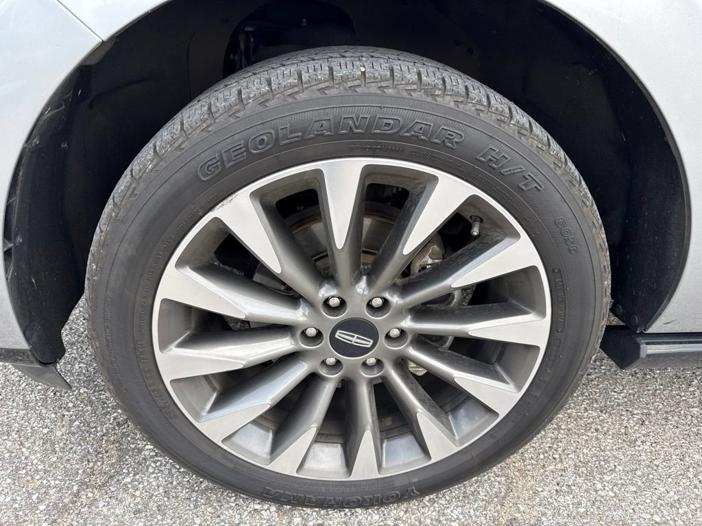 Used 2020 Lincoln Navigator L Reserve w/ Luxury Package AWD/4WD image 4
