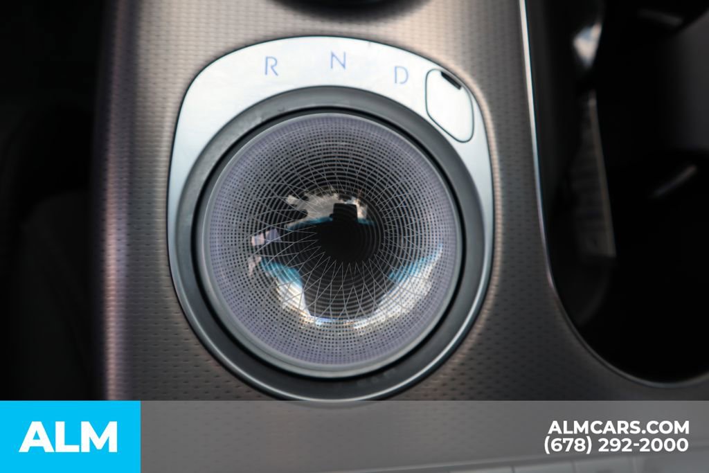 Used 2025 Genesis GV60 Advanced image 38