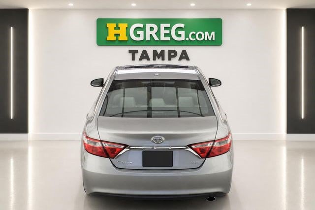 Used 2017 Toyota Camry XLE w/ Moonroof Package FWD image 8