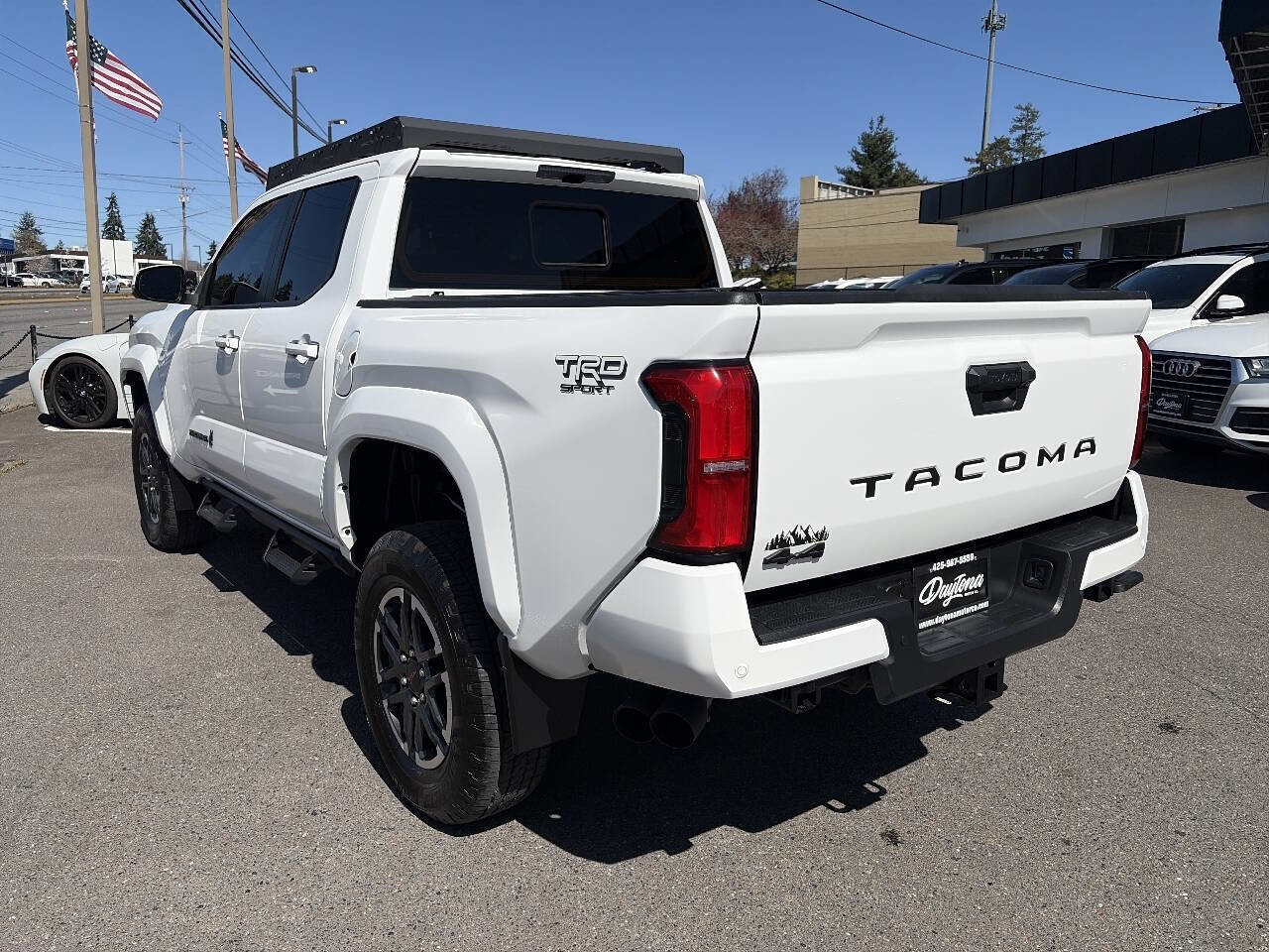 Used 2024 Toyota Tacoma TRD Sport w/ TRD Sport Upgrade Package AWD/4WD image 3