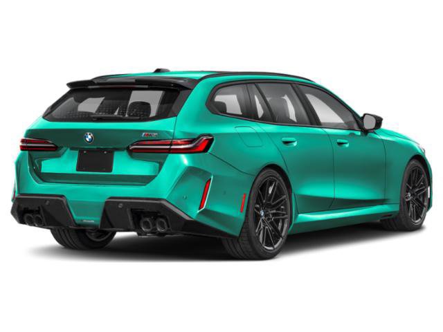 New 2027 BMW M5 Touring AWD/4WD image 2