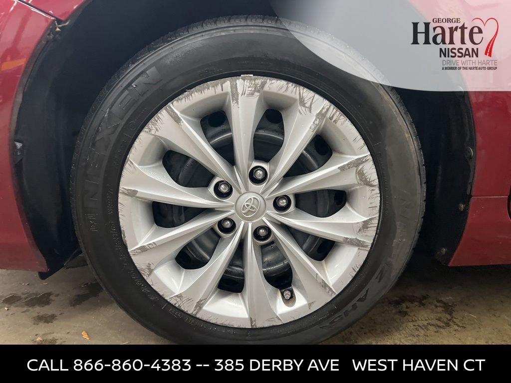 Used 2017 Toyota Camry LE image 47