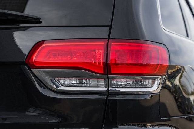 Used 2016 Jeep Grand Cherokee Limited image 7