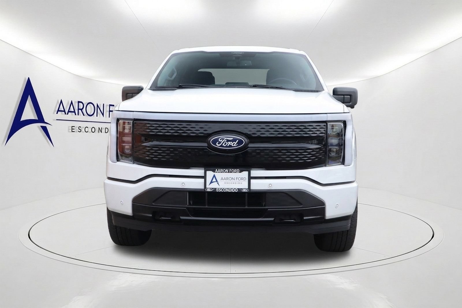 Used 2024 Ford F150 Lightning Flash AWD/4WD image 2
