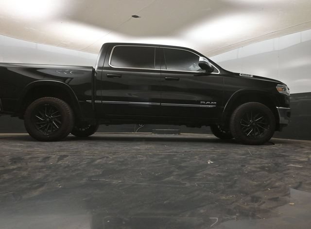 Used 2024 RAM 1500 Limited AWD/4WD image 9