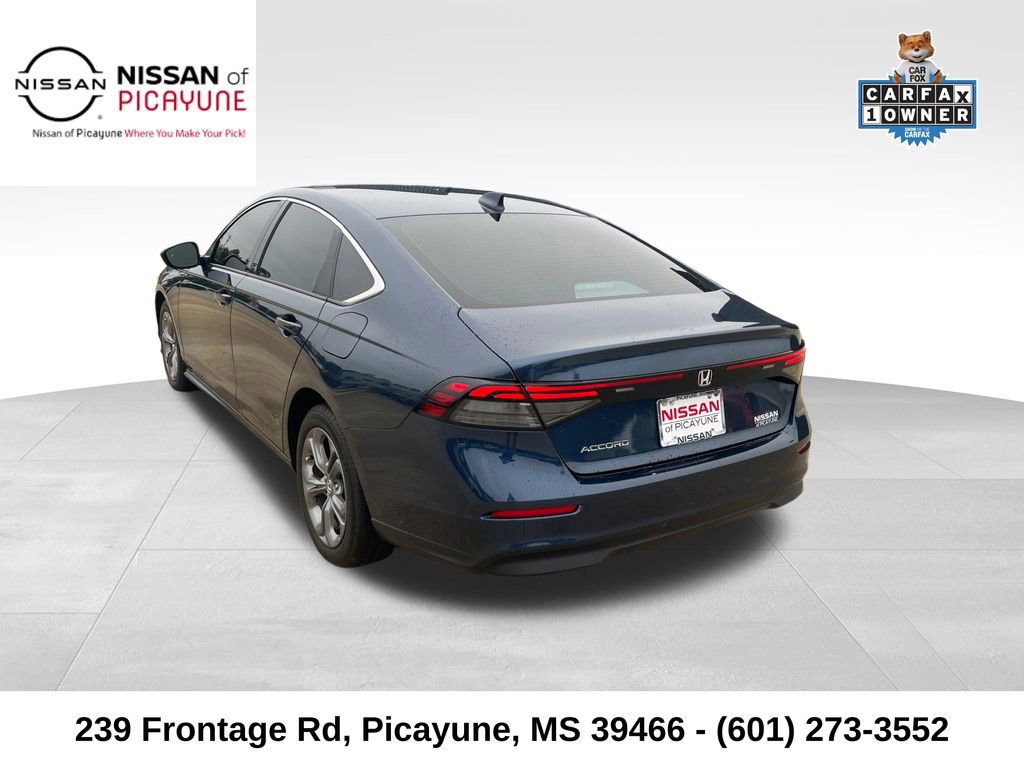 Used 2024 Honda Accord EX image 3