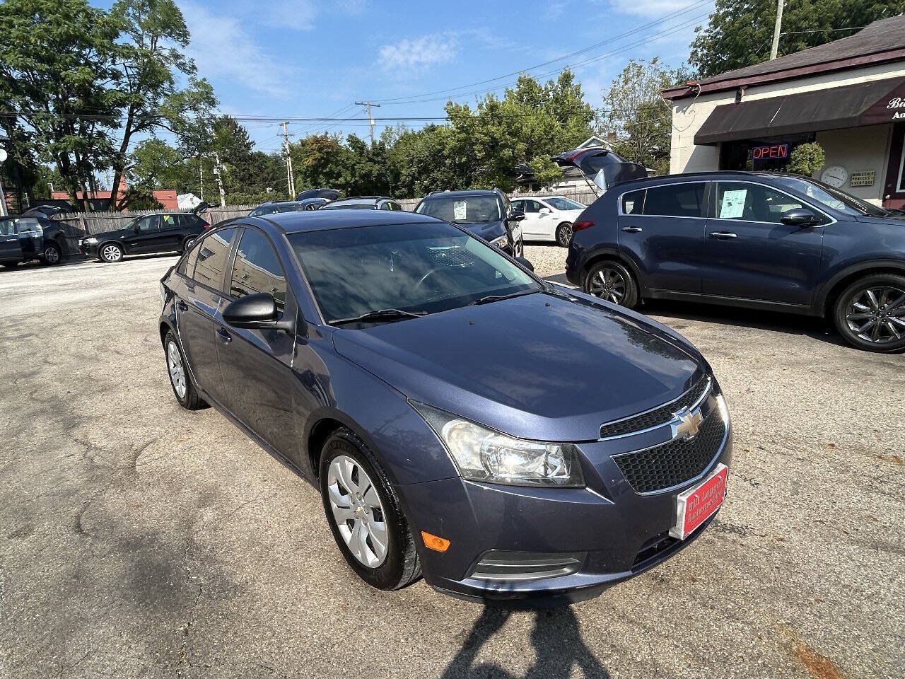 Used 2013 Chevrolet Cruze LS FWD image 14