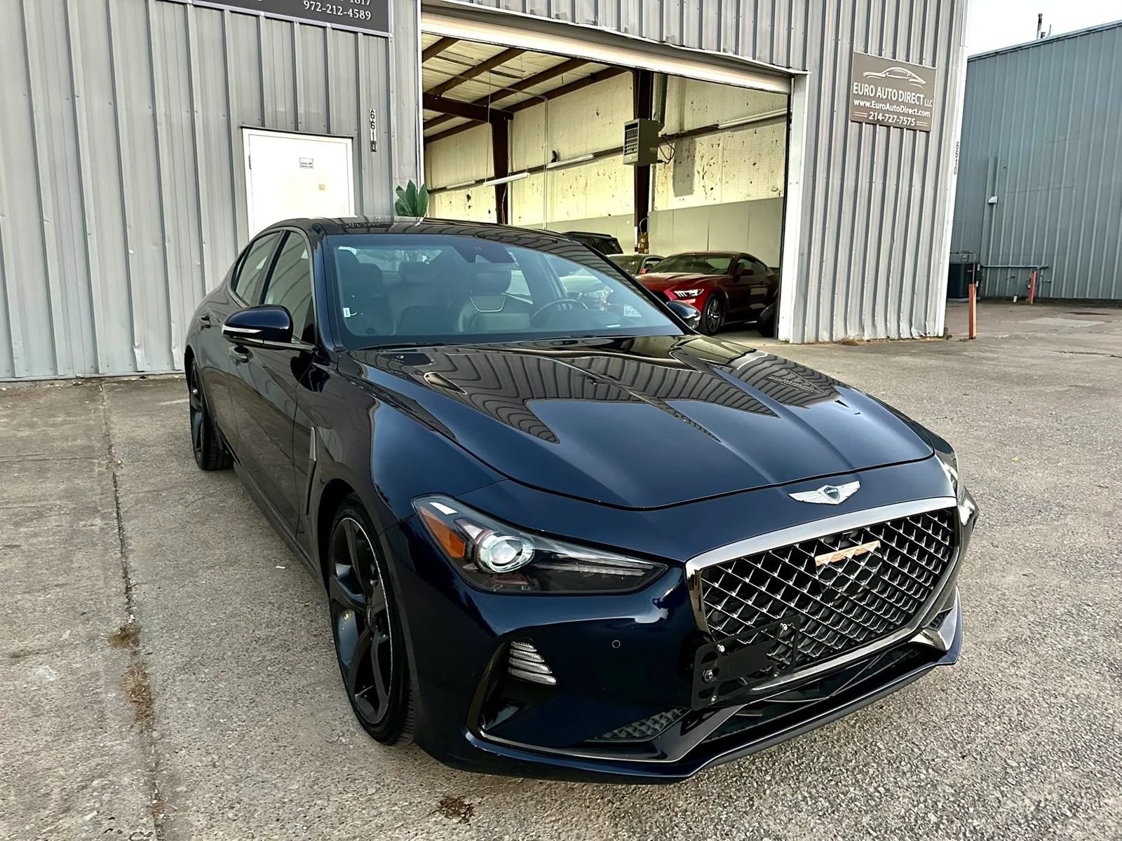 Used 2019 Genesis G70 2.0T Advanced w/ Sport Package RWD image 9