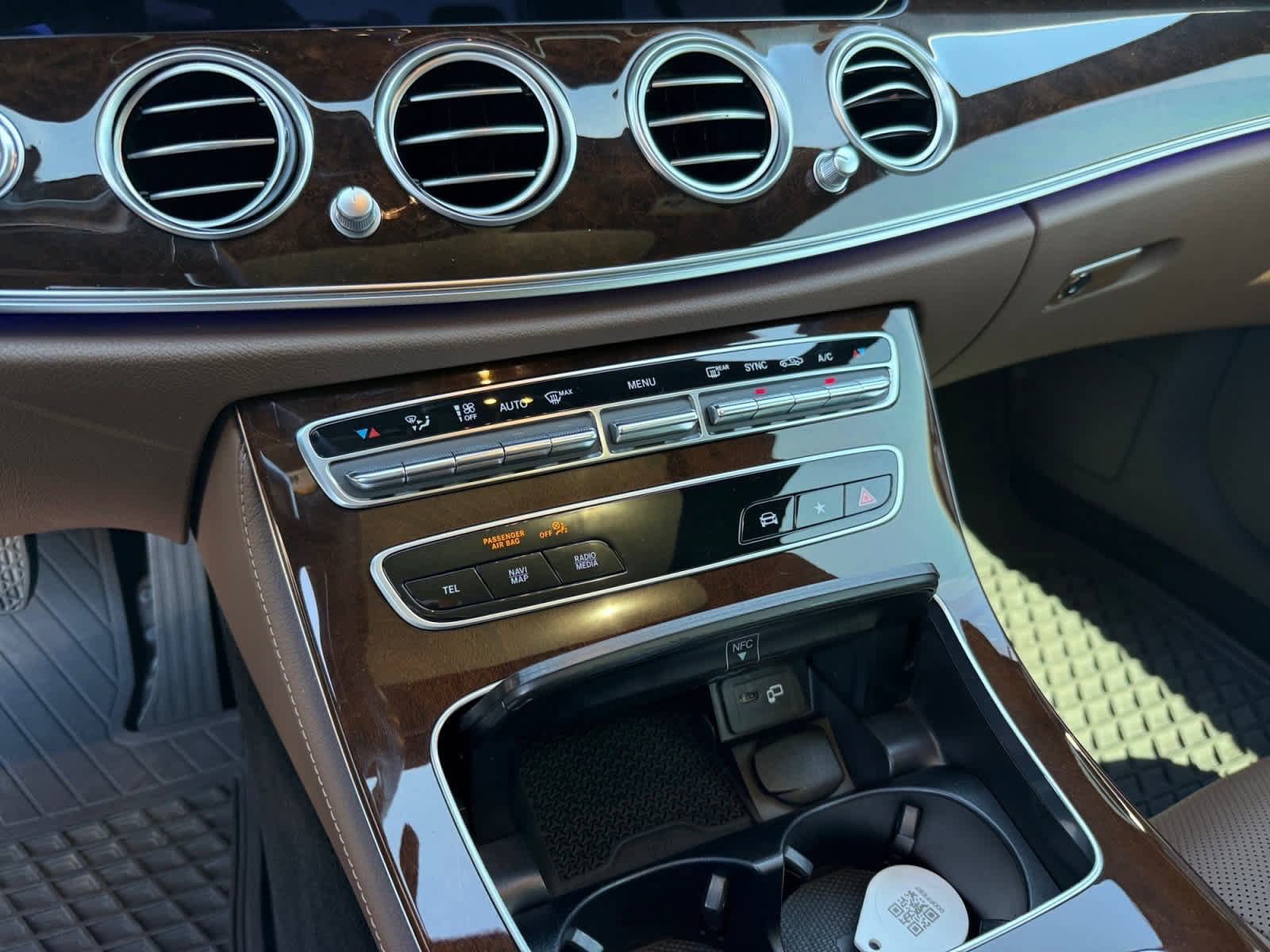 Certified 2023 Mercedes-Benz E 350 4MATIC Sedan image 21