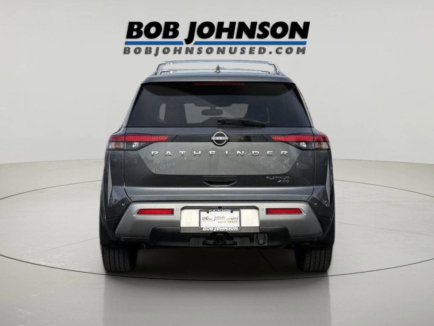 Used 2022 Nissan Pathfinder Platinum w/ Cargo Package AWD/4WD image 3
