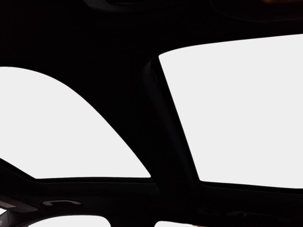 Used 2022 Mercedes-Benz GLC 300 4MATIC image 13