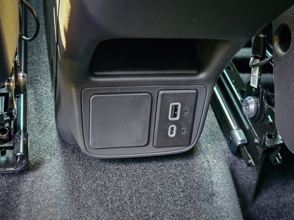 New 2026 Buick Encore GX Preferred w/ Comfort Package AWD/4WD image 30