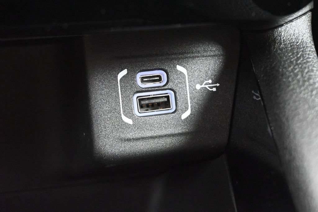 New 2026 Jeep Compass Latitude AWD/4WD image 15